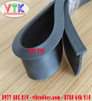 cao-su-ky-thuat/VTK-ron-cua/ron-cao-su-chu-t01-01_1748620891.jpg
